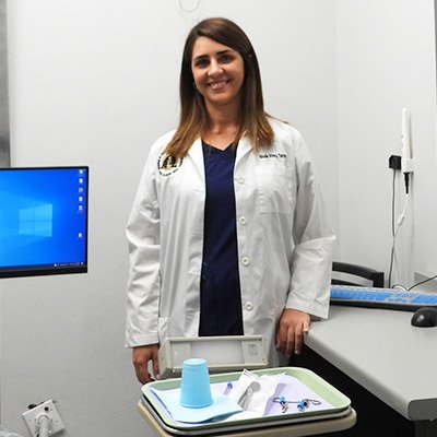 Dr. Nicole Rivera Torres